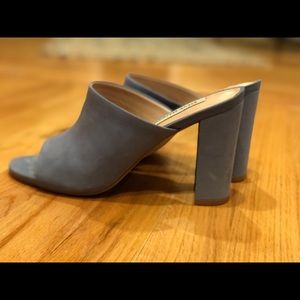Steve Madden Blue suede chunky heel slides